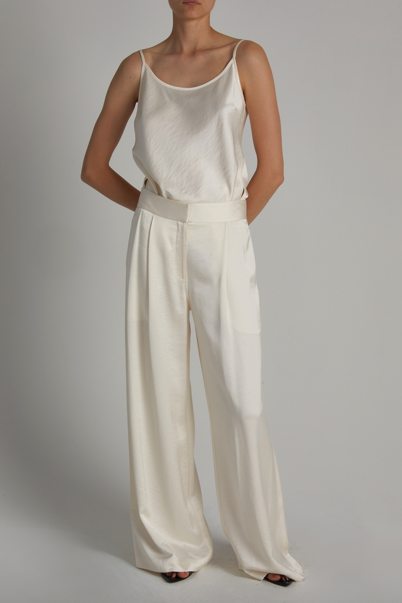 Neve Mid-Waisted Wideleg Pant in Ivory