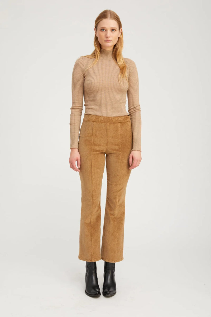 Ankle Flare w/ Princess Seams in Sepia