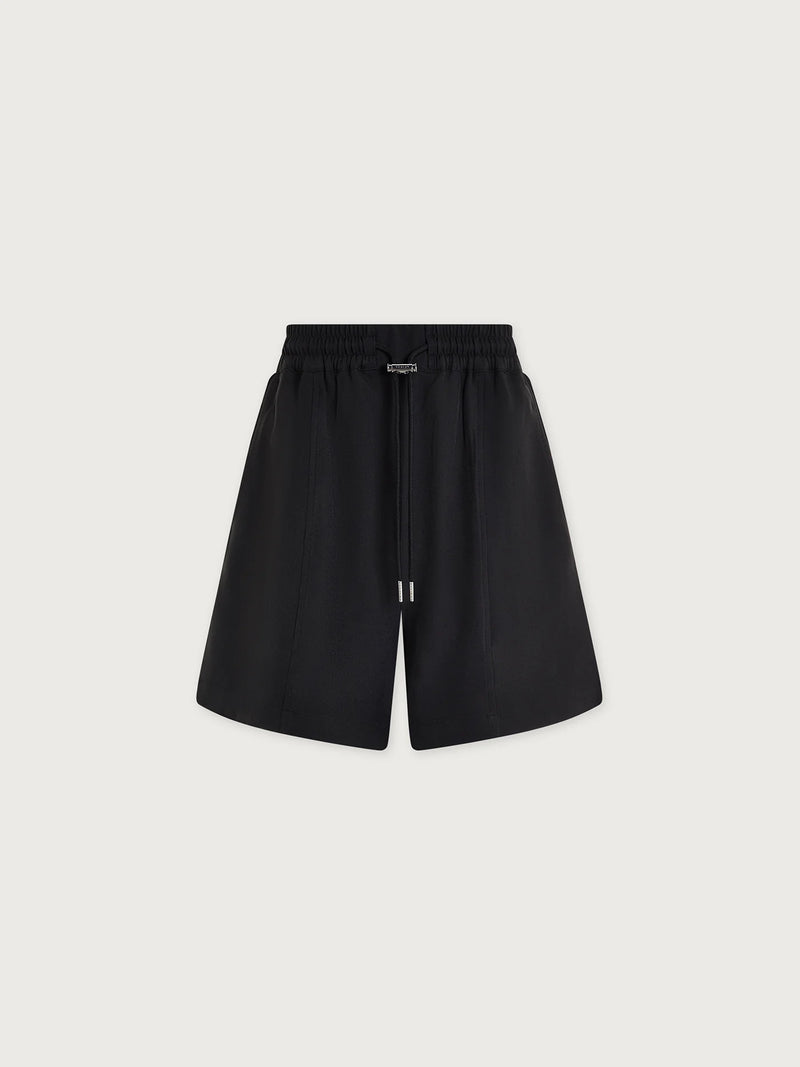 Esmond Mid Rise Short 3" in Black