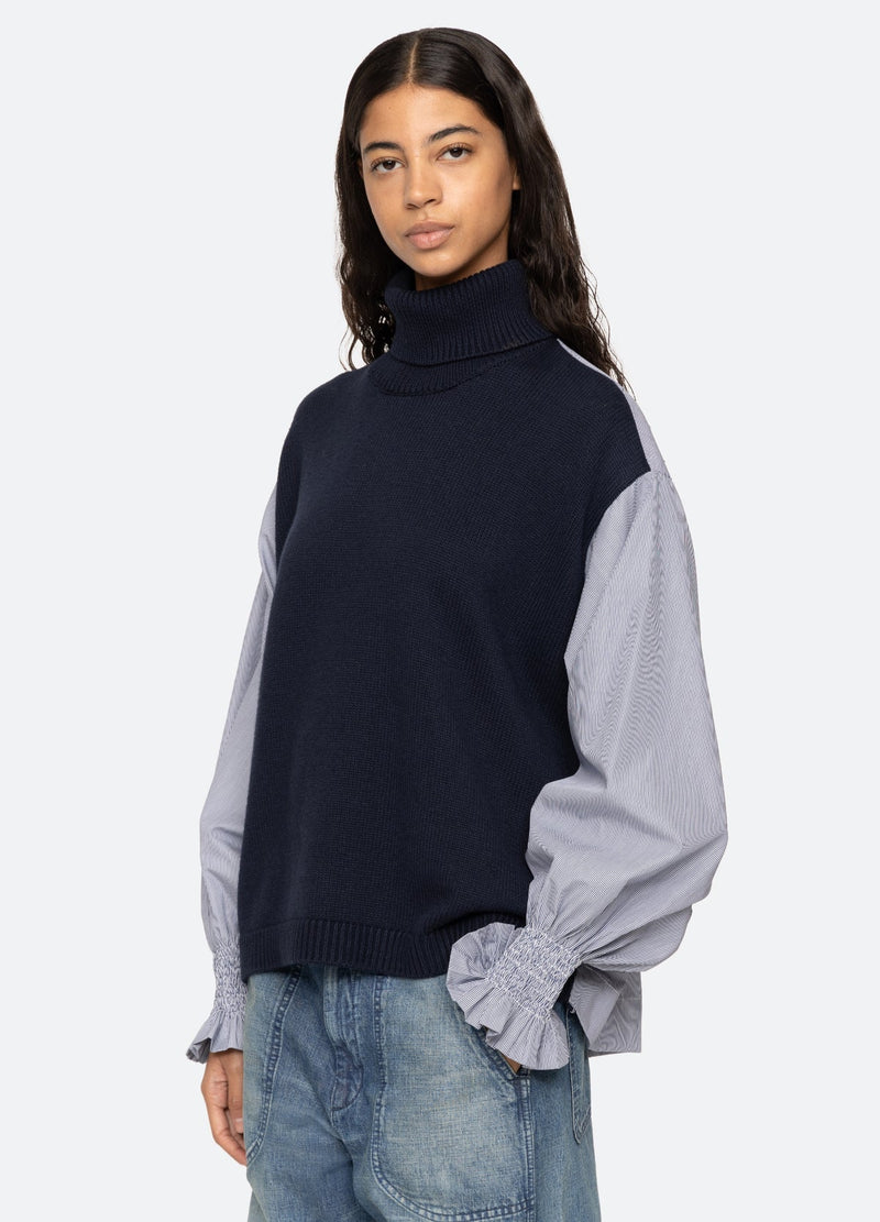 Divan Mixed Media Knit Turtleneck Combo Sweater in Navy