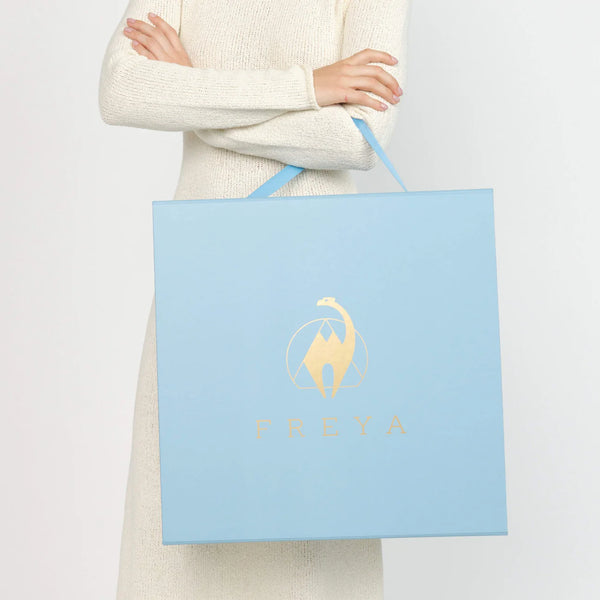 Freya Gift Hat Box in Robin Egg Blue