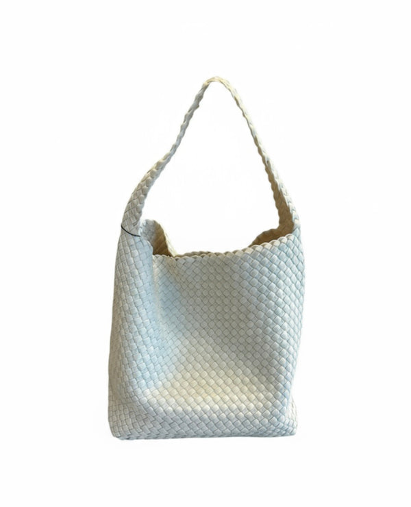 Nomad Medium Hobo in Salt