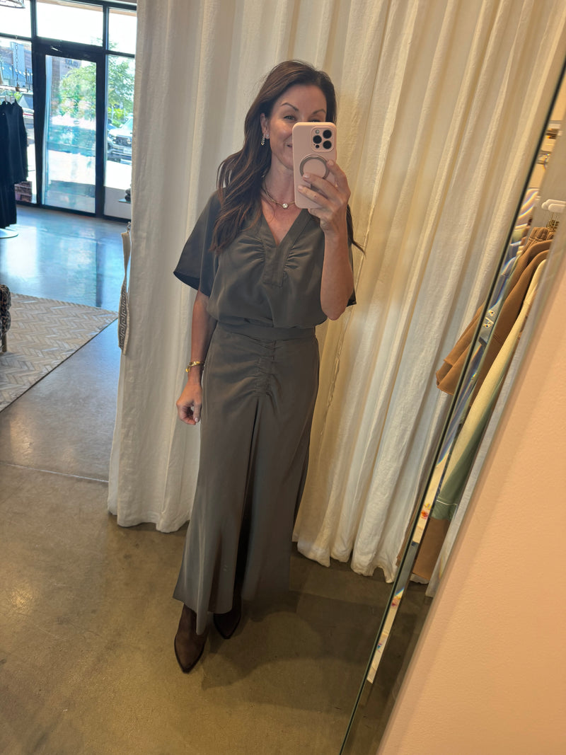 Issy Top in Dusty Army