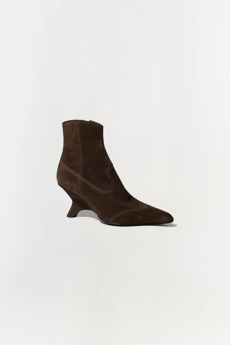 Shadow Western Suede Boot in Cacao