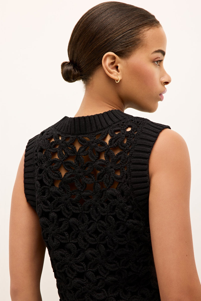 Thea Shell Top in Black