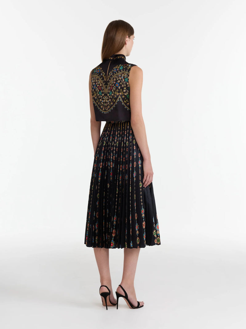 Ren Top Pendant Border