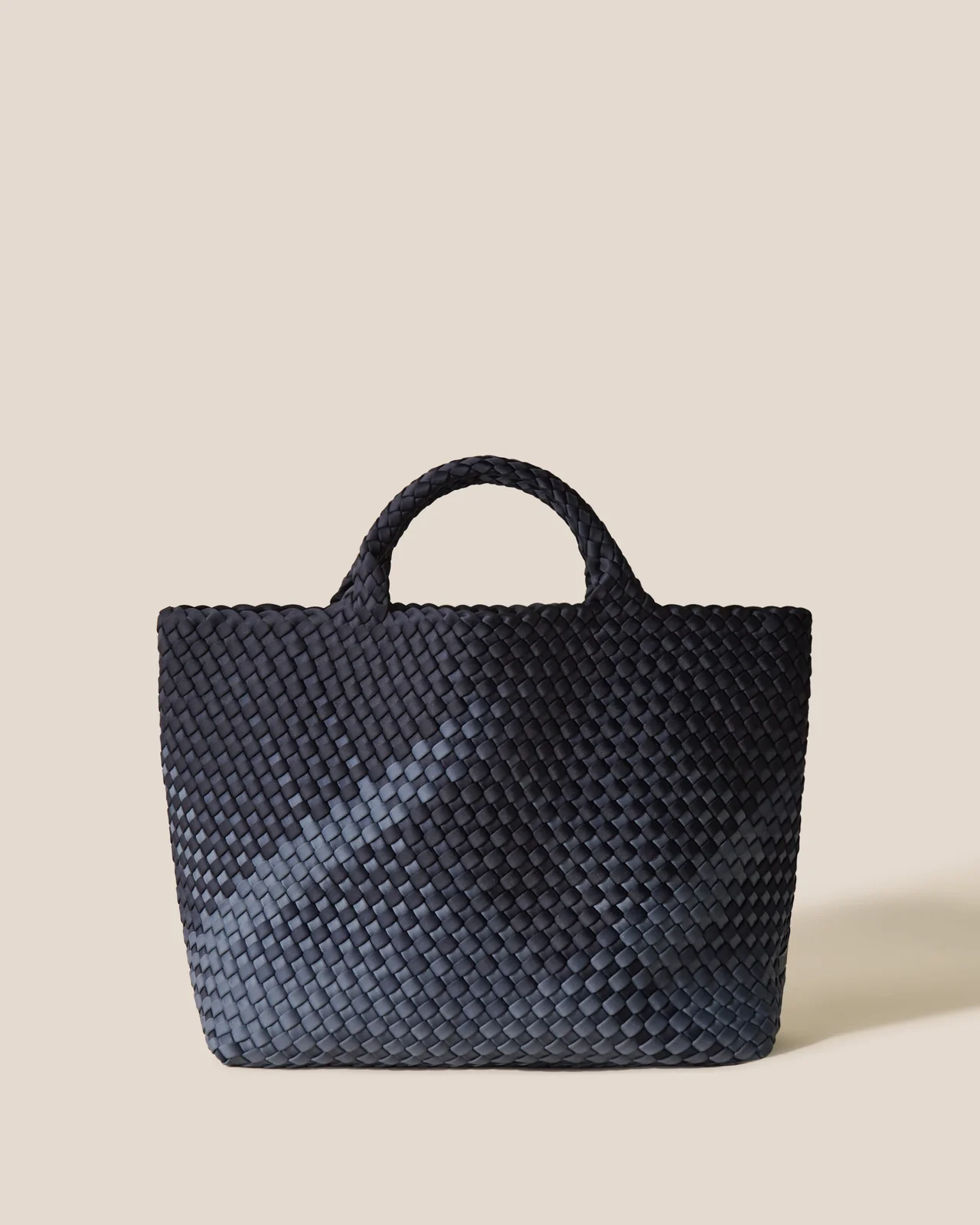 St. Barths Medium Tote in Basalt – Nines Apparel