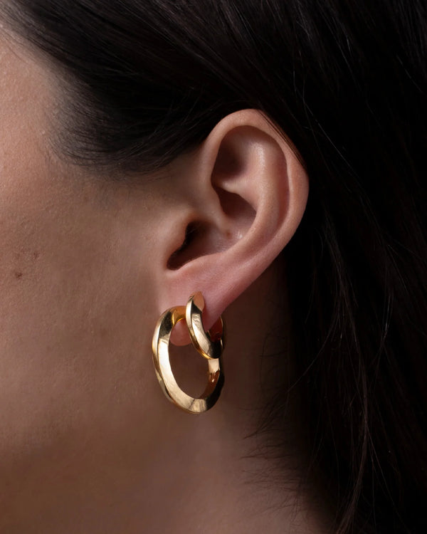 Toni Hinged Hoop Earrings in Gold