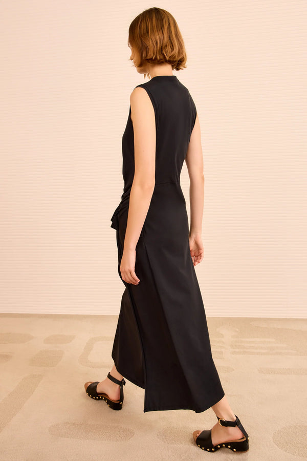 Jeune Ruffled Dress in Noir